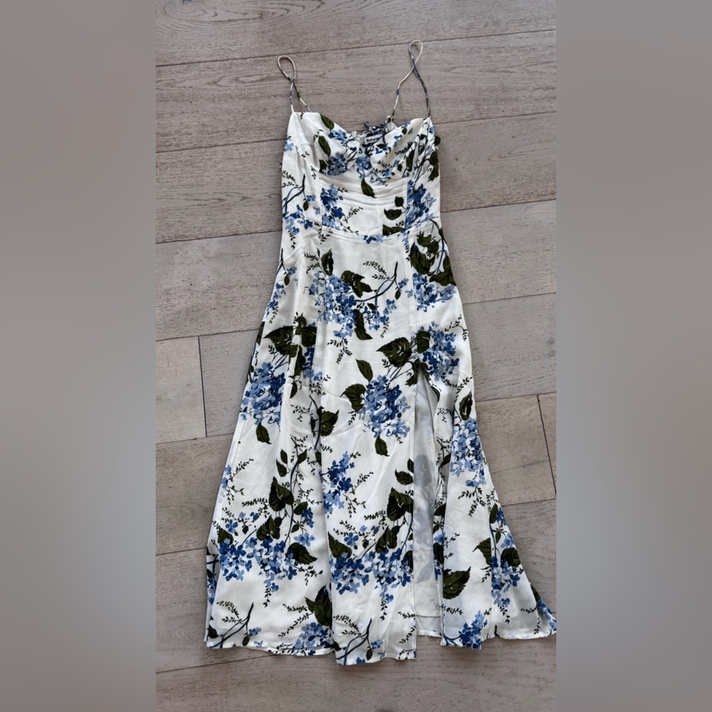 Reformation Juliette Dress in Riviera 6 - Picture 11 of 12
